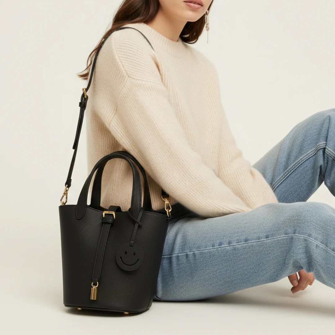 Leather Smile Bag - Image 8