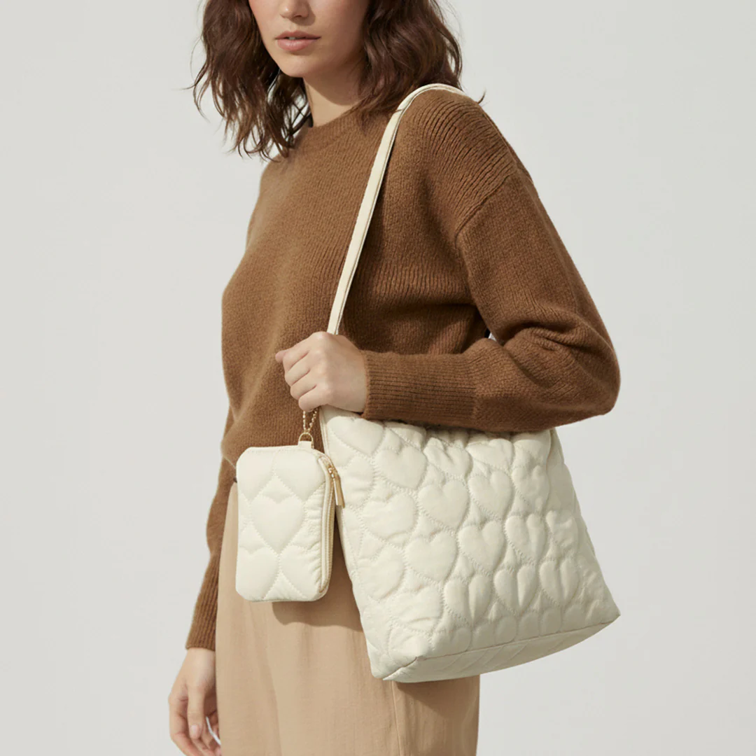 Quilted Heart Bag - Image 9